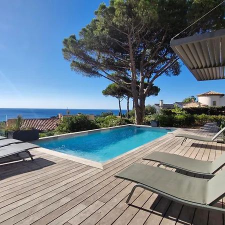 Villa 7 Pieces, Face A La Plage, Piscine Chauffee, 18 Pers, Sejour De Luxe - Fr-1-780-14