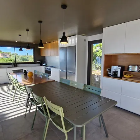 Villa 7 Pieces, Face A La Plage, Piscine Chauffee, 18 Pers, Sejour De Luxe - Fr-1-780-14 Sainte-Maxime